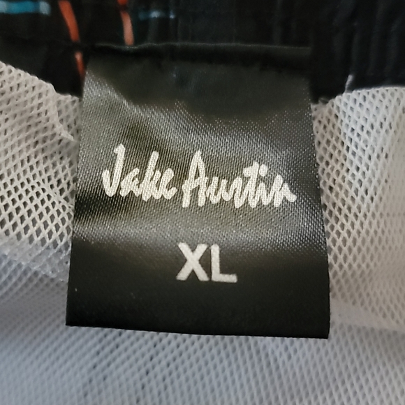 Mens Swim Trunks from Jake Austin
Cool Design: mul - Picture 5 of 5